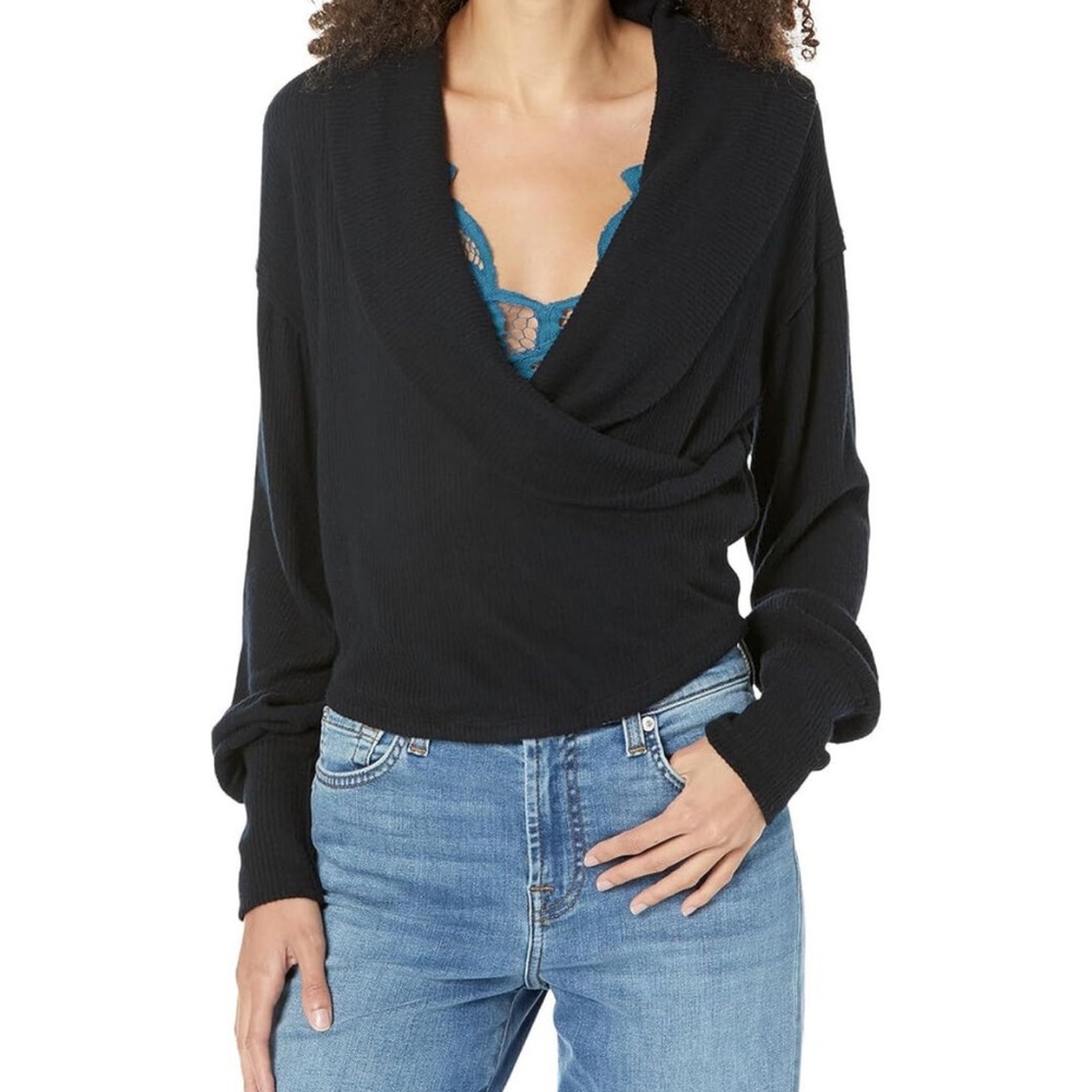 We The Free Black Wrap. Sweater NWT